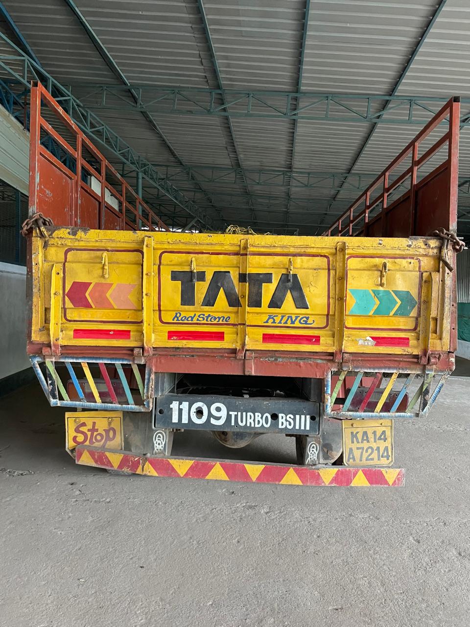 Tata 1109 Truck 17 feet 2011 Model