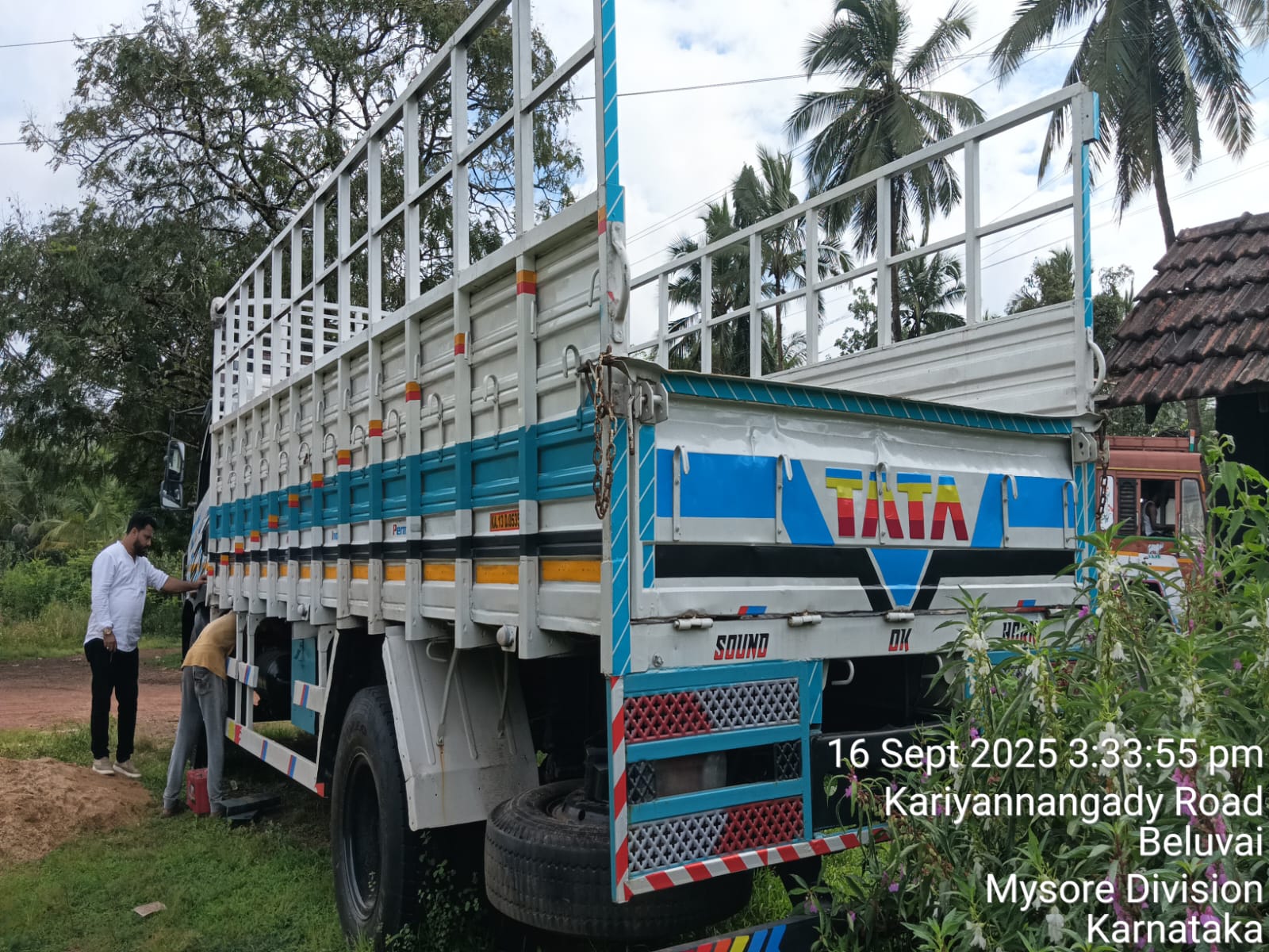 Tata Ultra 12.5 ton 20 feet 2021