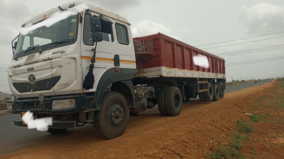 Tata 5530 Signa Trailer Used Truck 2023 Model at Bangalore