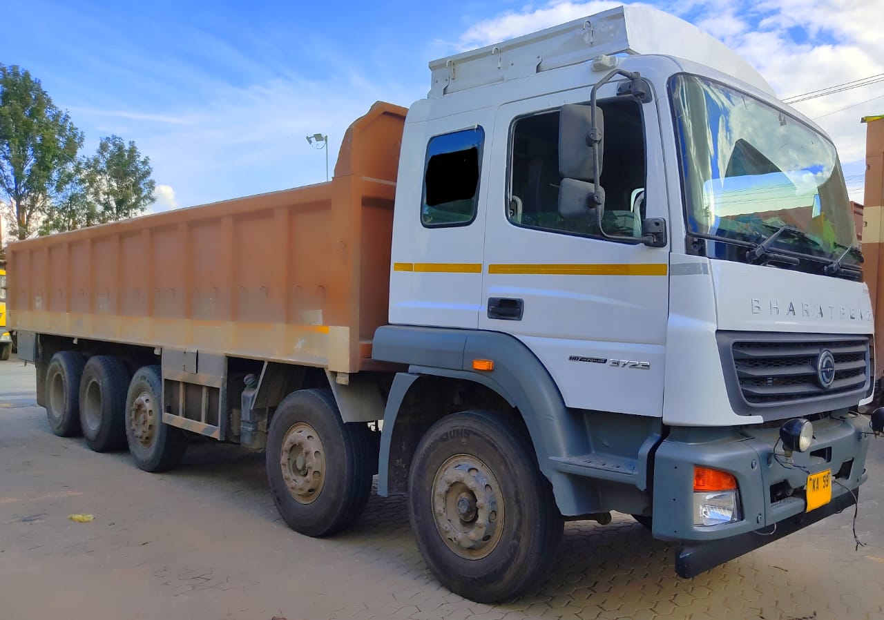 Bharat Benz 14 wheel 2018