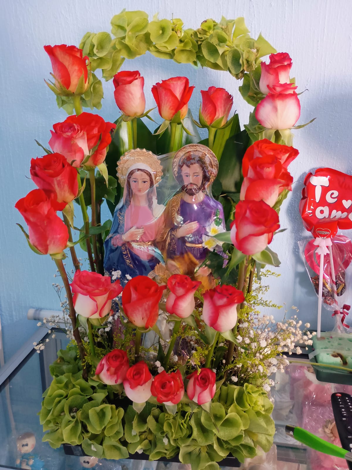 Arreglo floral religioso