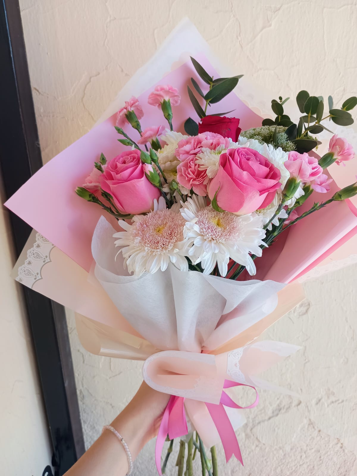 Ramo de rosas frescas