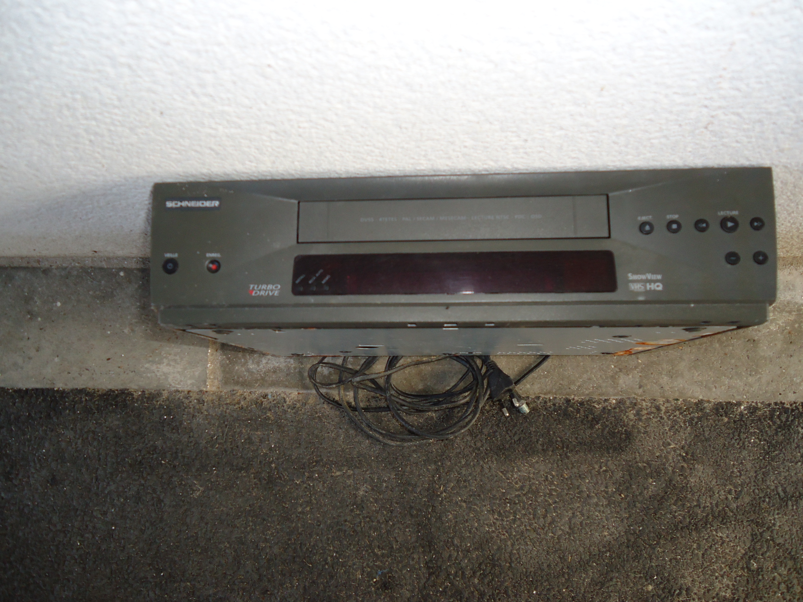 Lecteur VHS Schneider