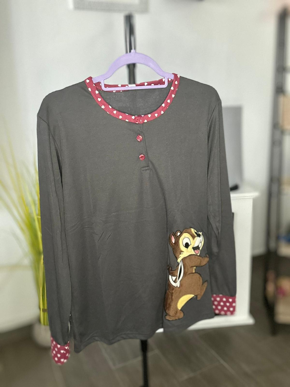 Pijama con estampado de ardilla