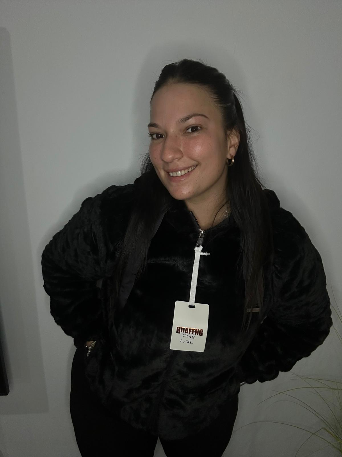 Sudadera pelos negra 