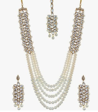 Elegant Pearl and Stone Jewelry Set