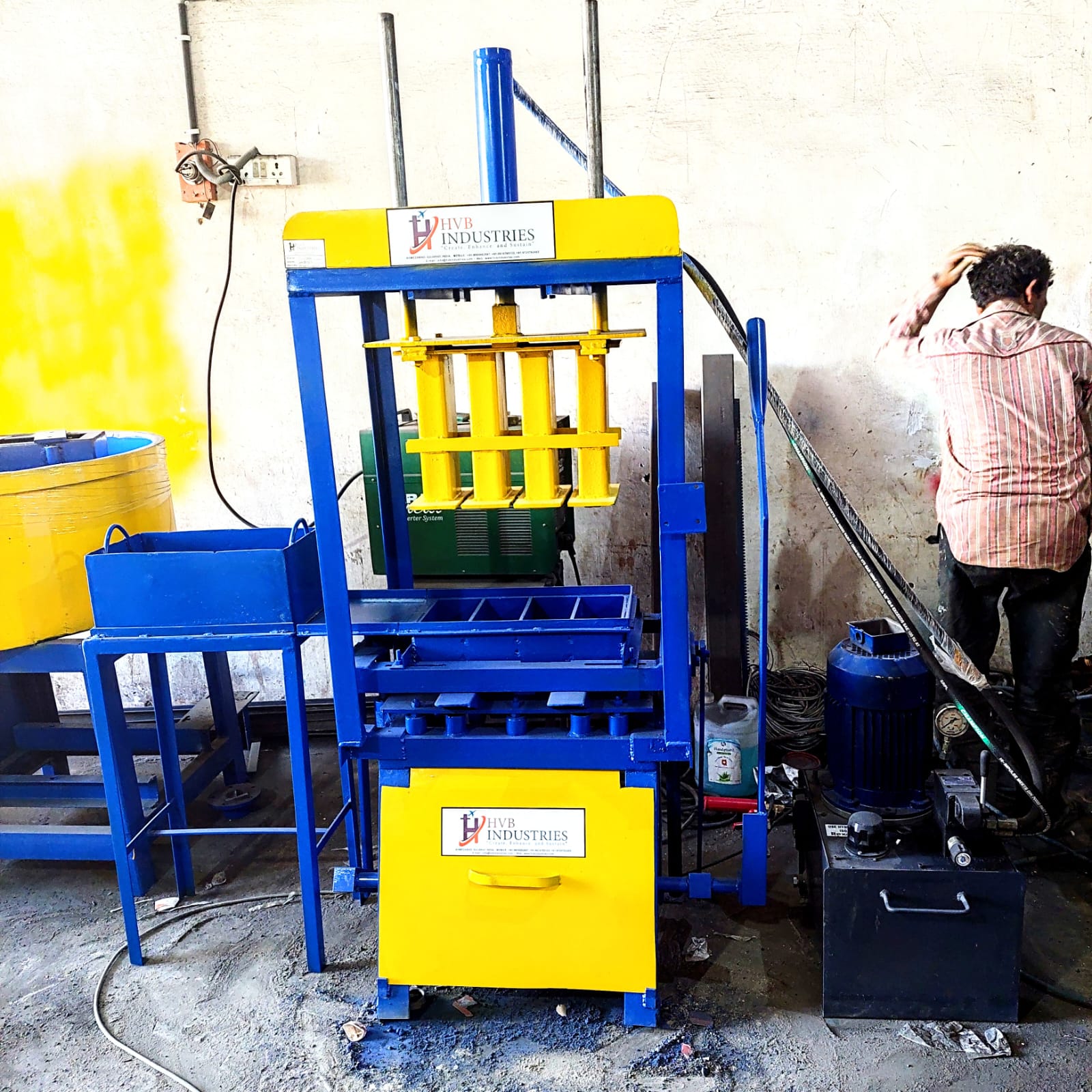Manual Hydraulic Brick Making Machine