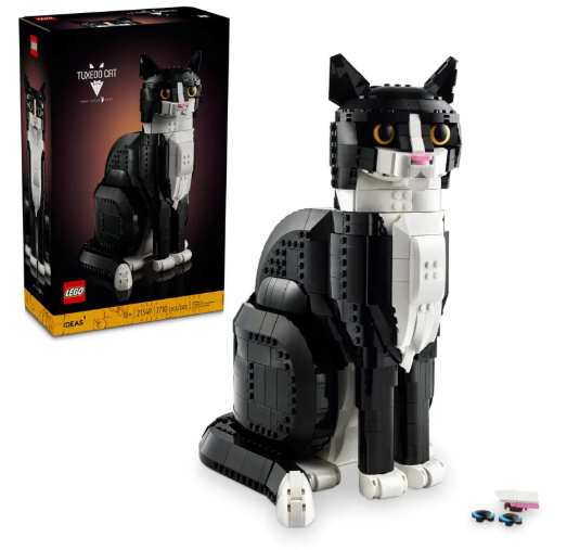 FINISHED PRODUCT - LEGO Ideas Tuxedo Cat
