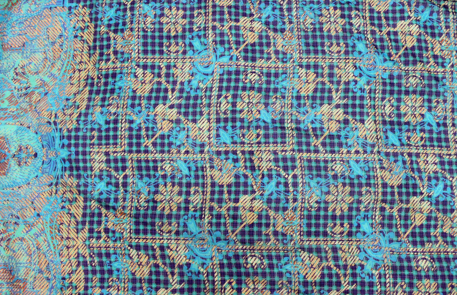 Oblong-silk-scarf