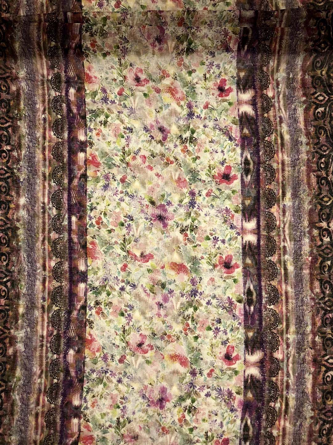 Elegant Patterned wool Scarf
