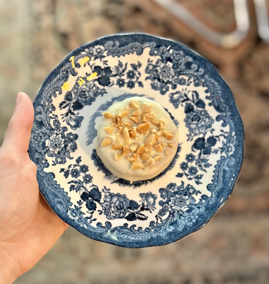Alfajor de cacahuete y caramelo salado