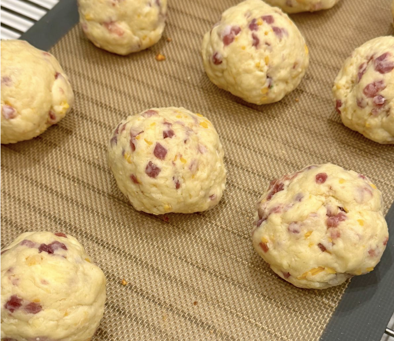 Scon de jamon y queso