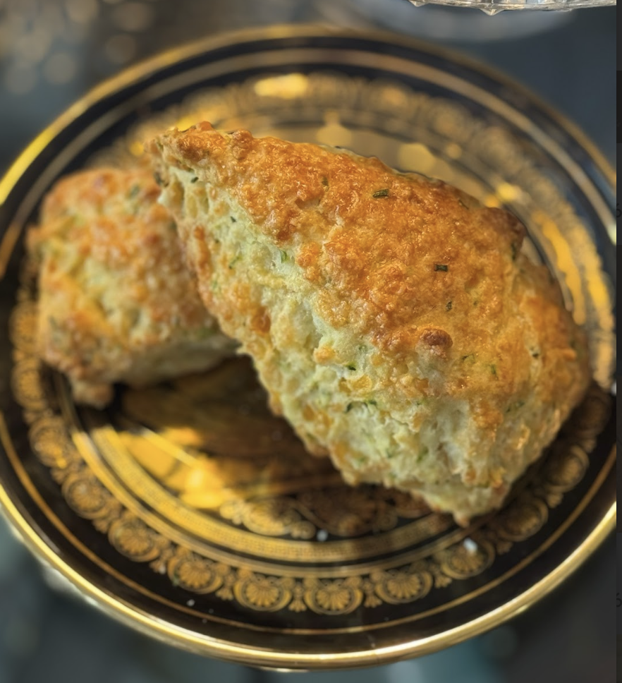 Scon de queso y cebollino