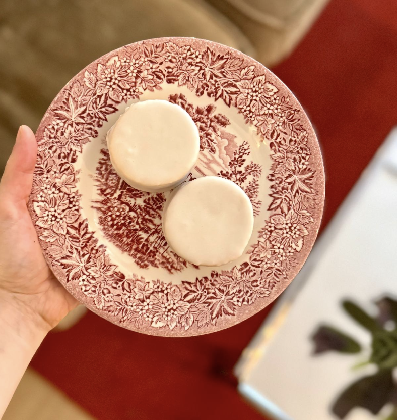 Alfajor glaseado de membrillo