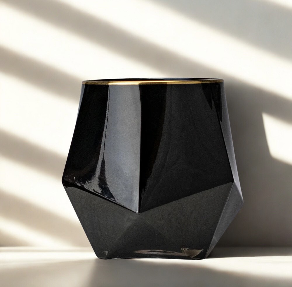 Diamond Black -kynttilä