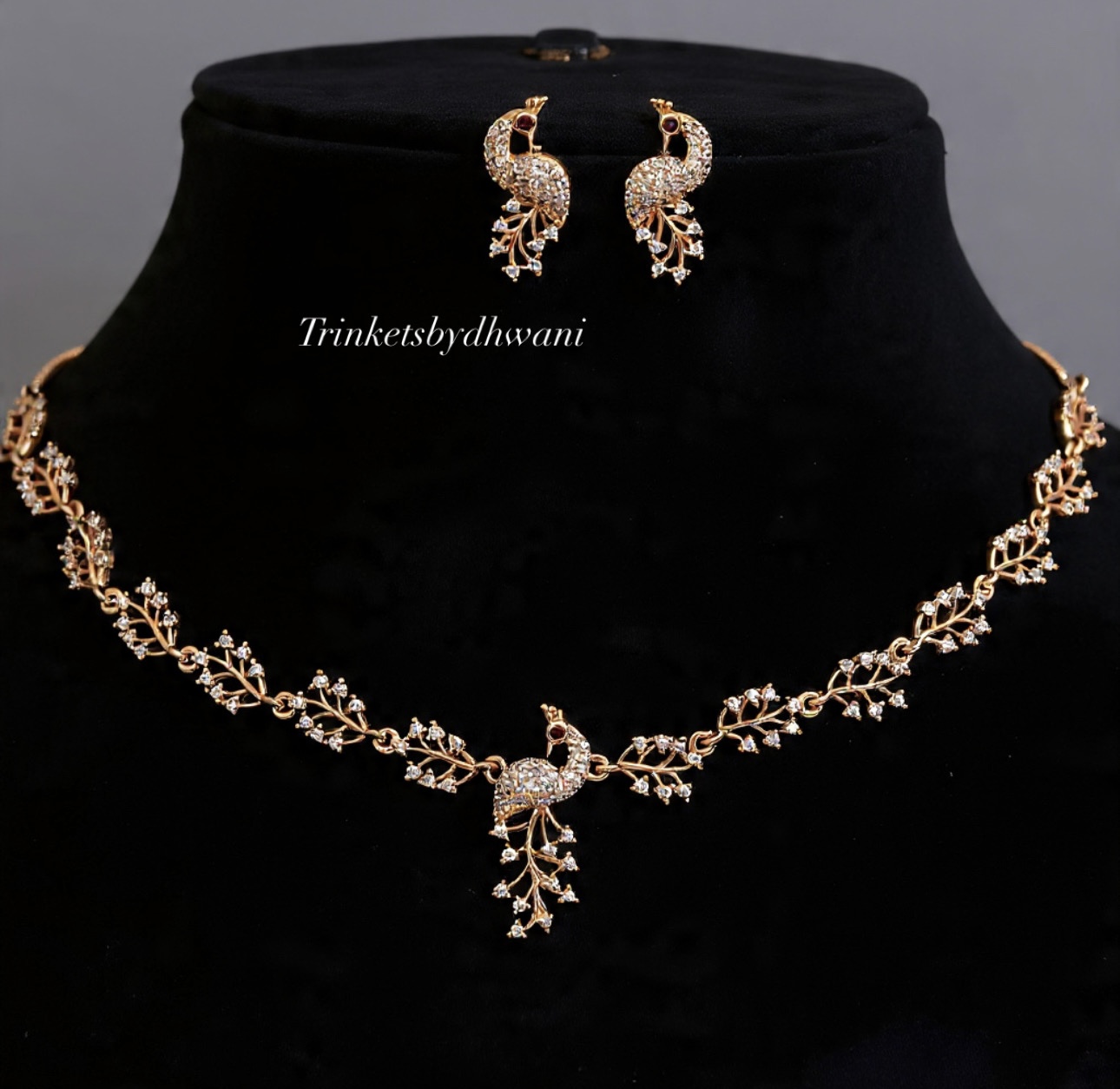 Peacock Motif Necklace Set