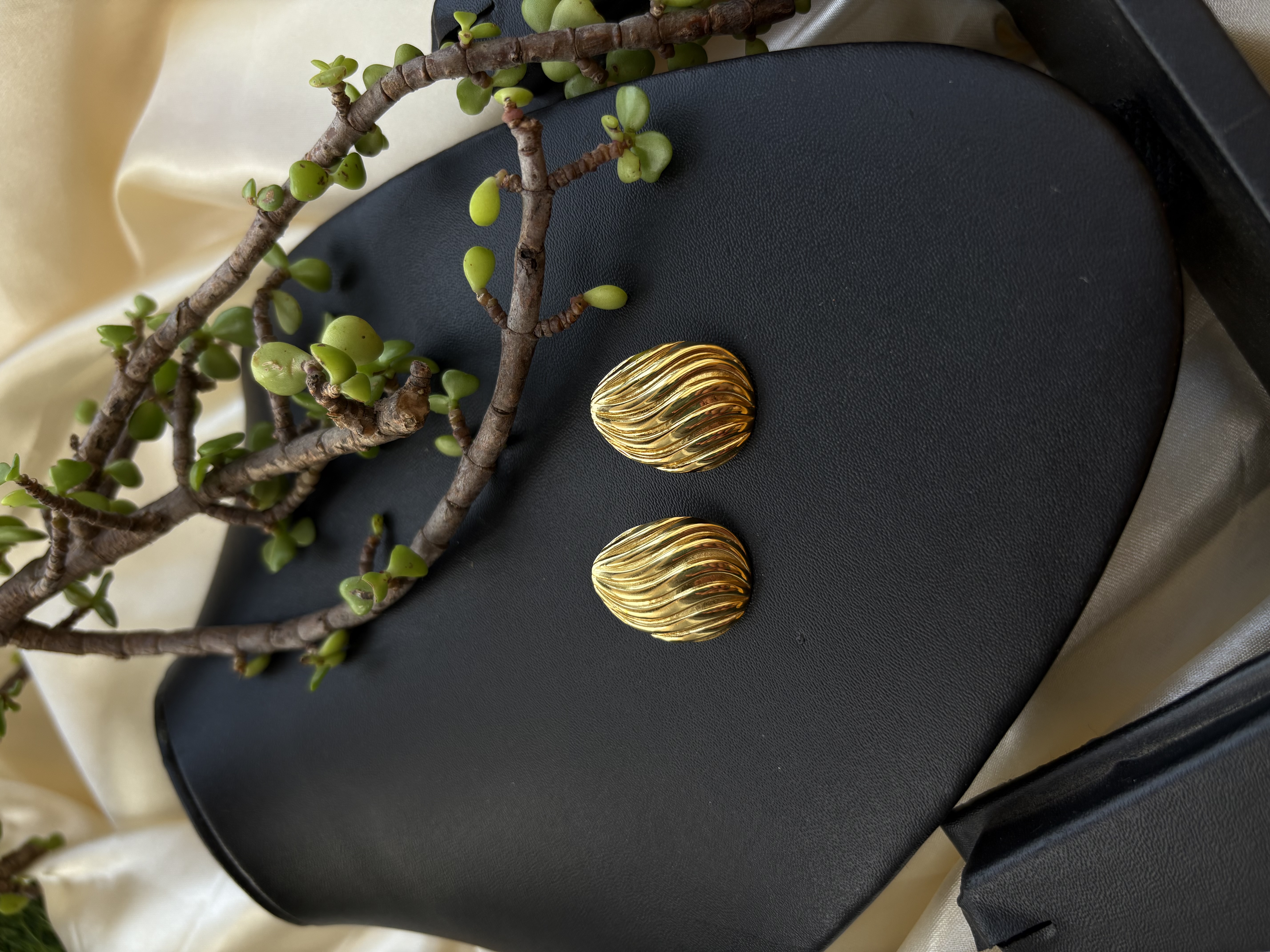 Gold Wave Pattern Earrings
