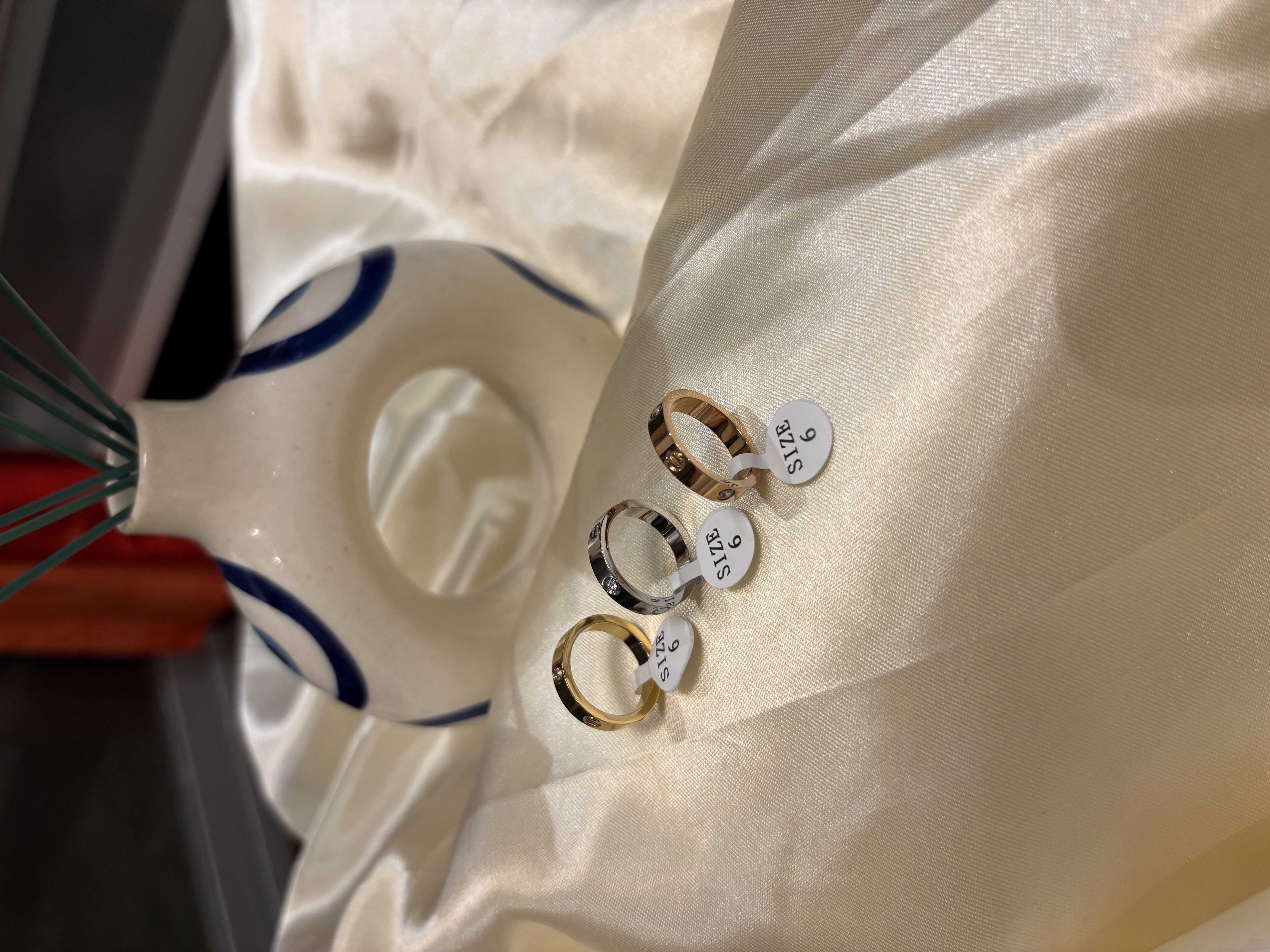 Elegant gold and silver rings