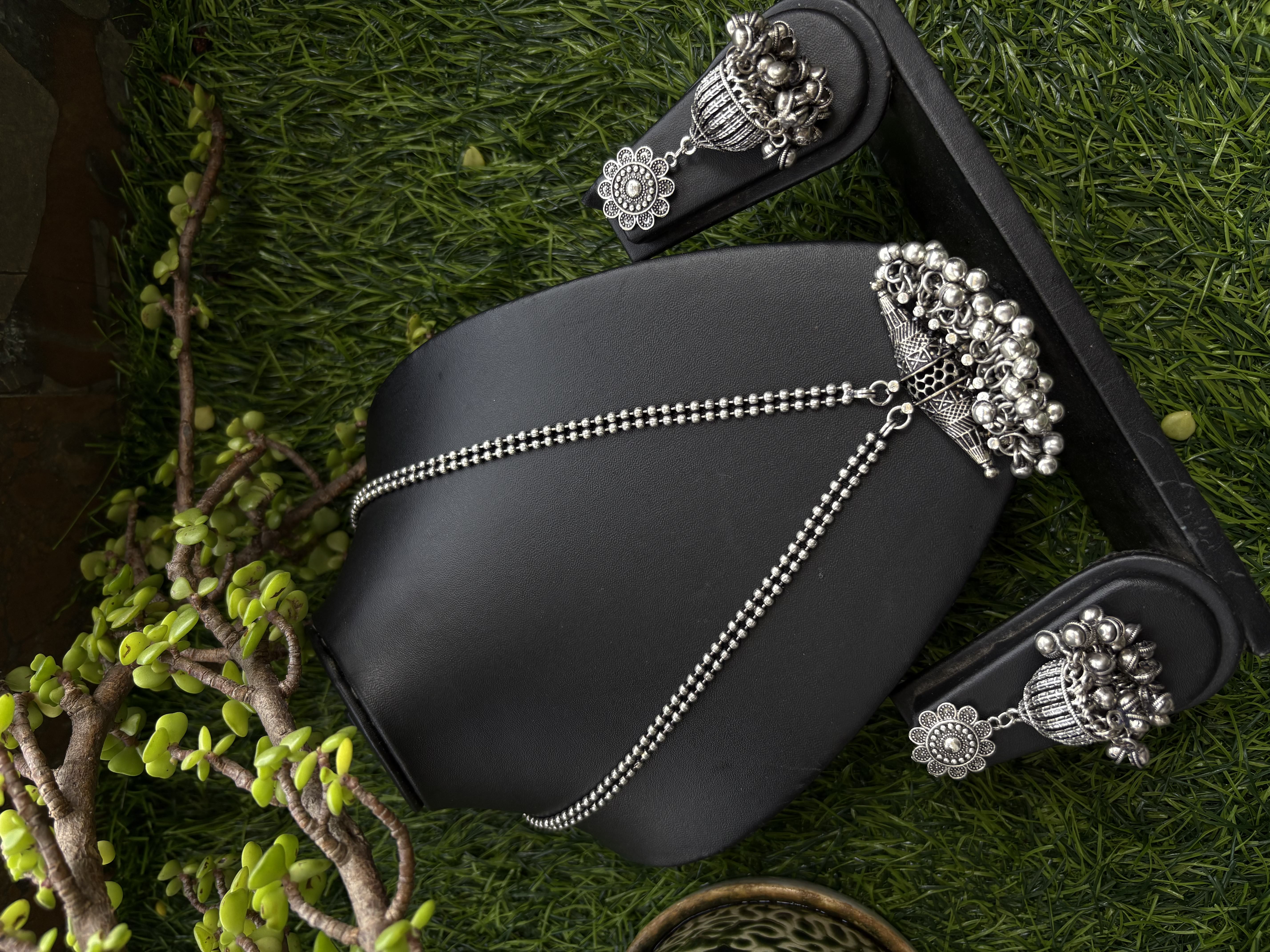 Antique Silver Jewelry Set