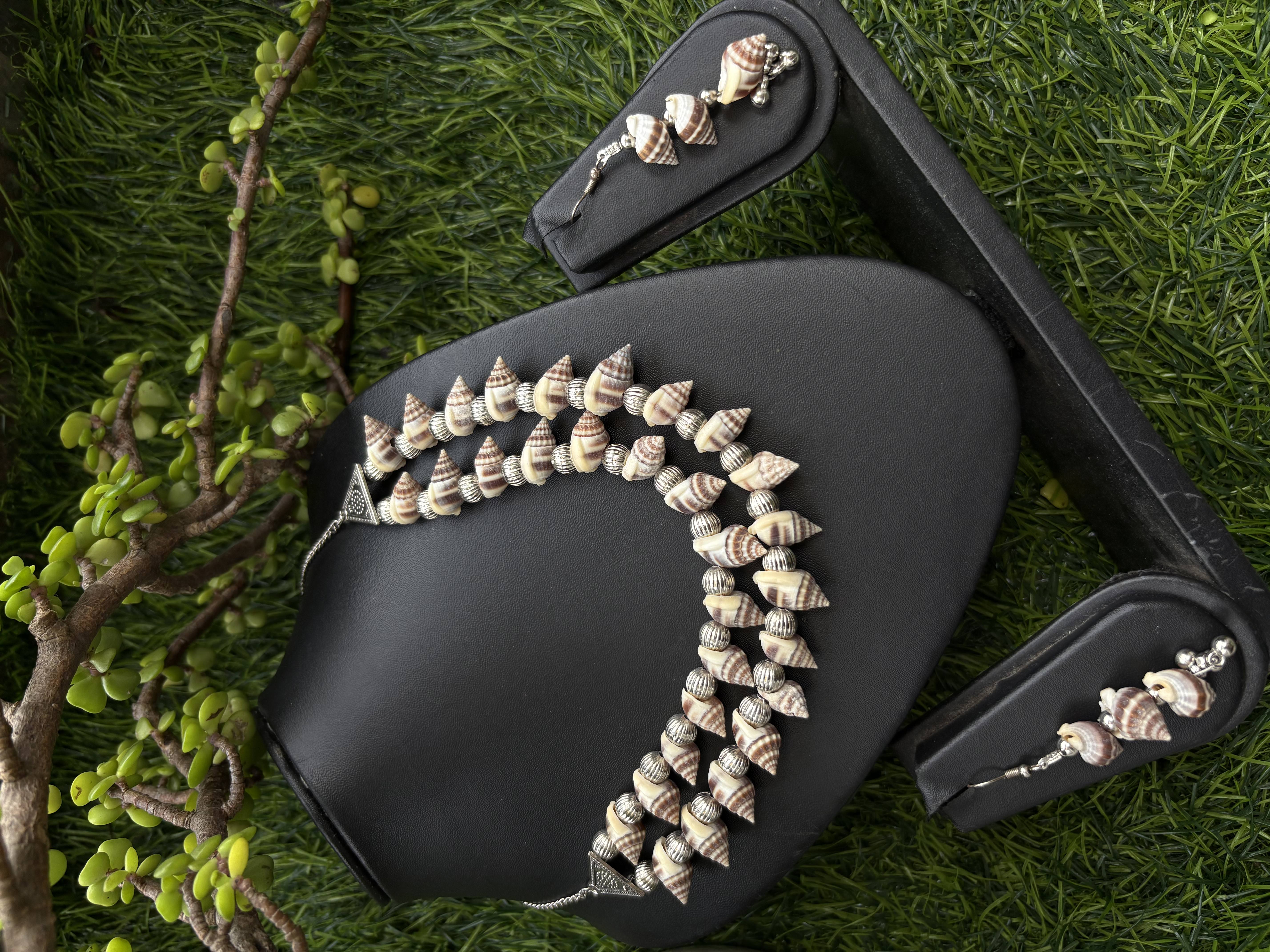 Handmade Seashell Jewelry Set