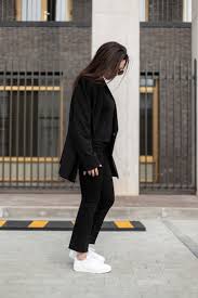 Traje negro elegante