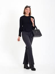 Bolso negro elegante