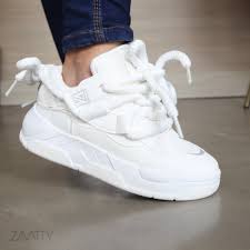 Zapatillas deportivas blancas
