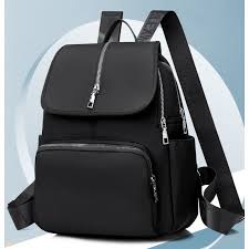 Mochila negra elegante