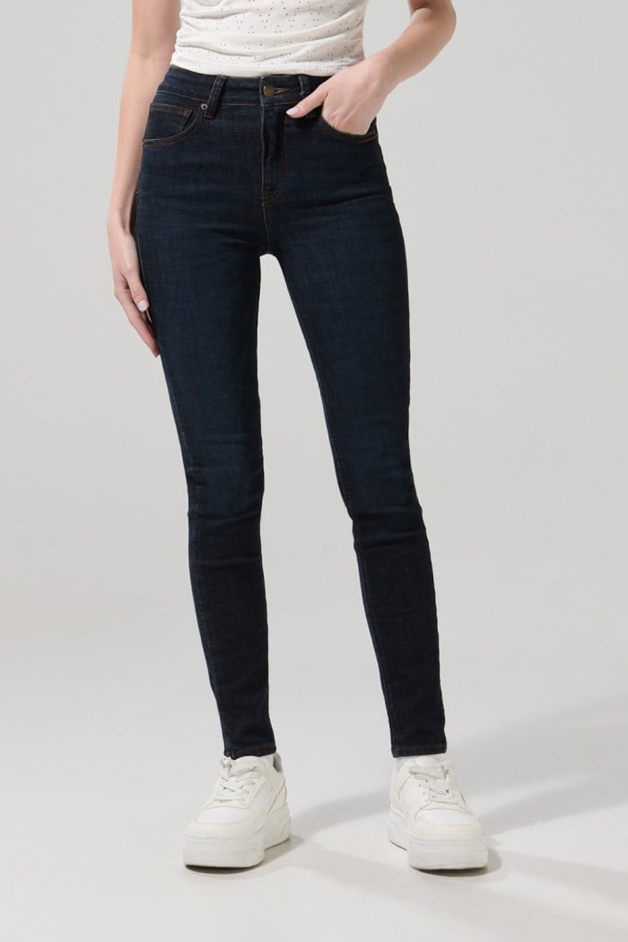 Jeans ajustados de mujer