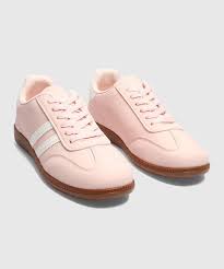 Zapatillas deportivas rosadas
