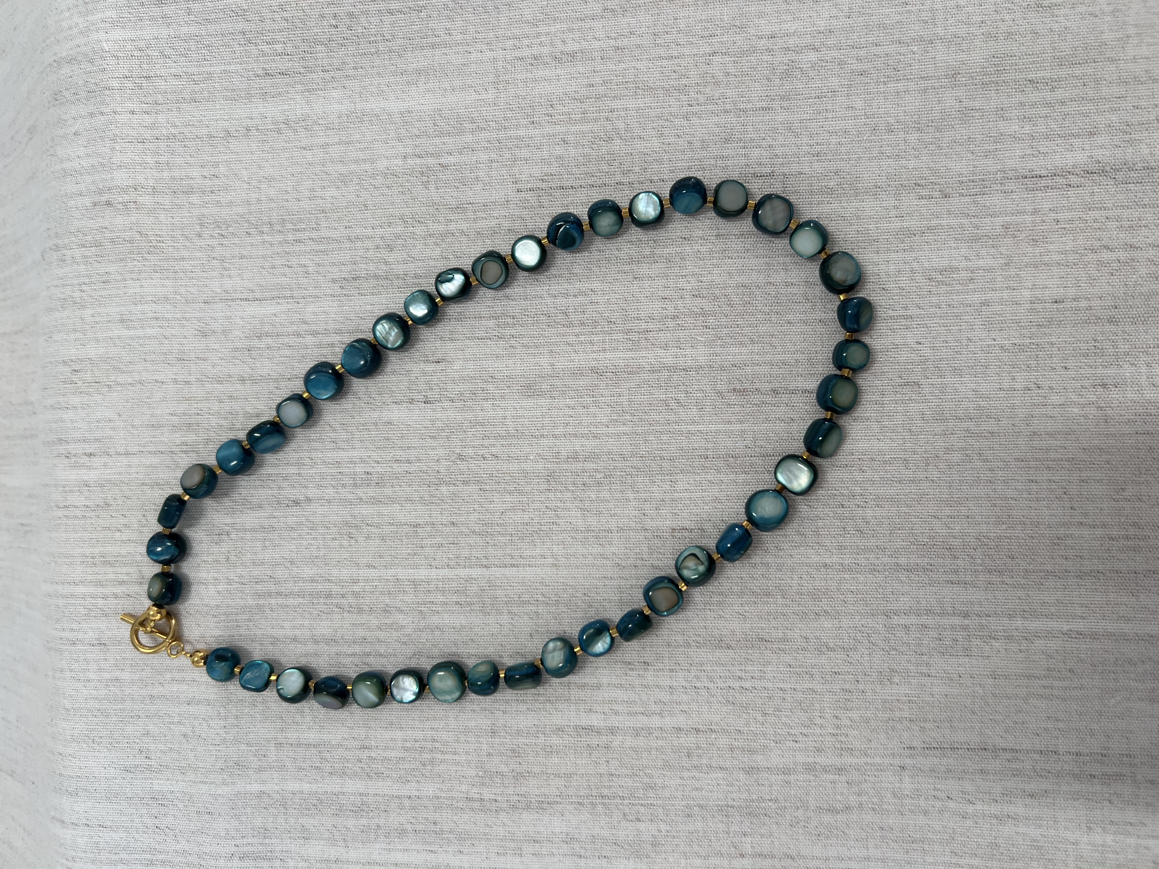 Colar de pedras naturais