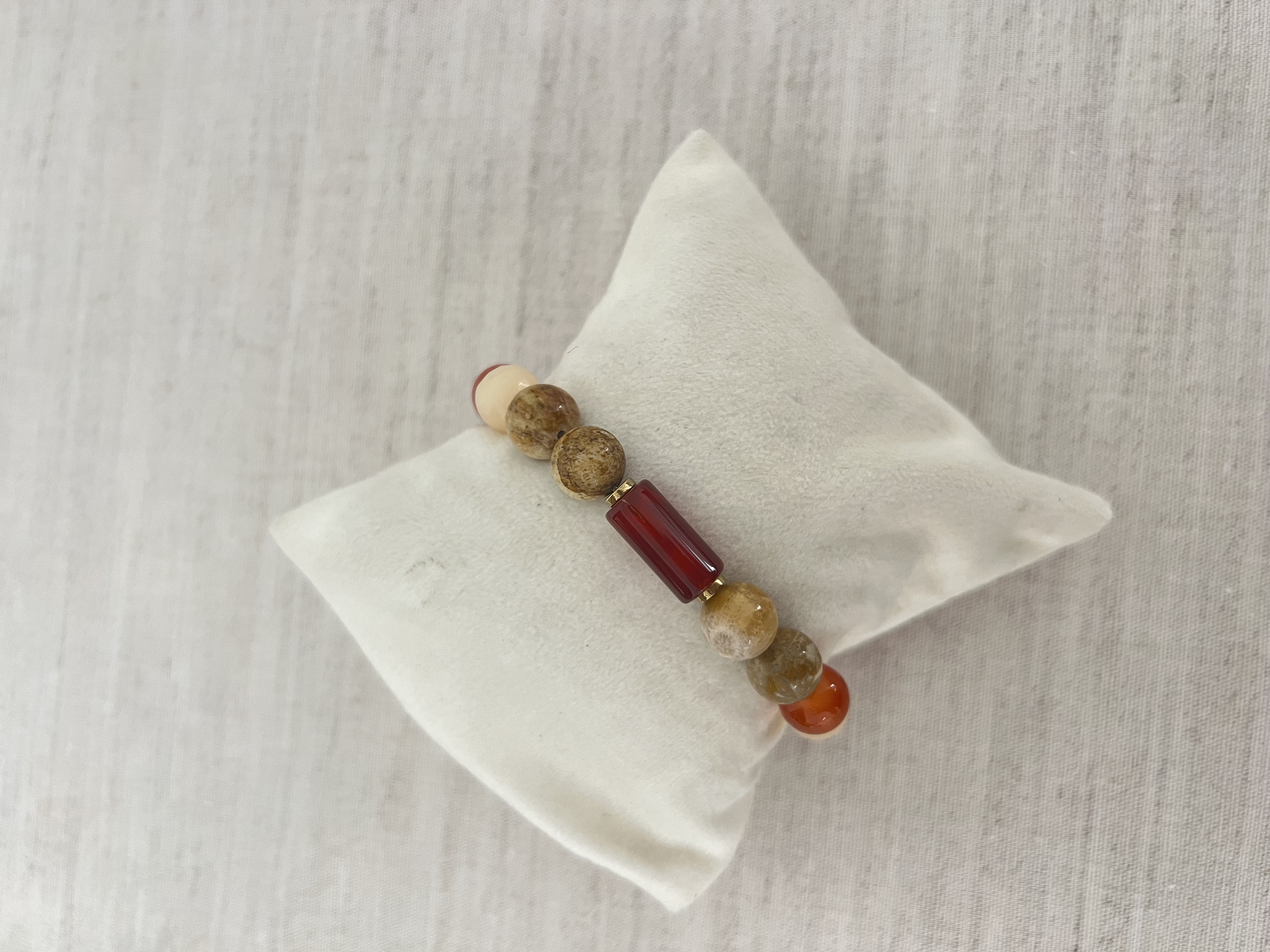 Pulseira de pedras naturais