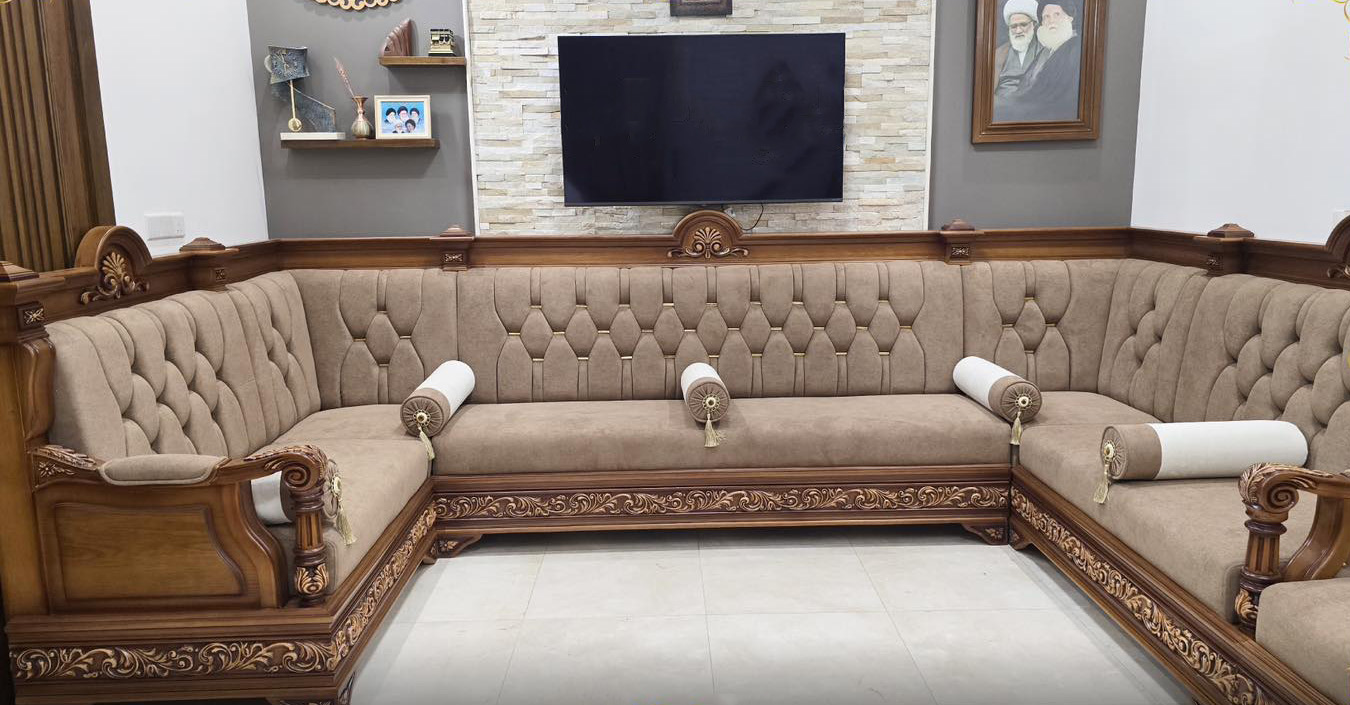 Classic Wooden Sofa Set