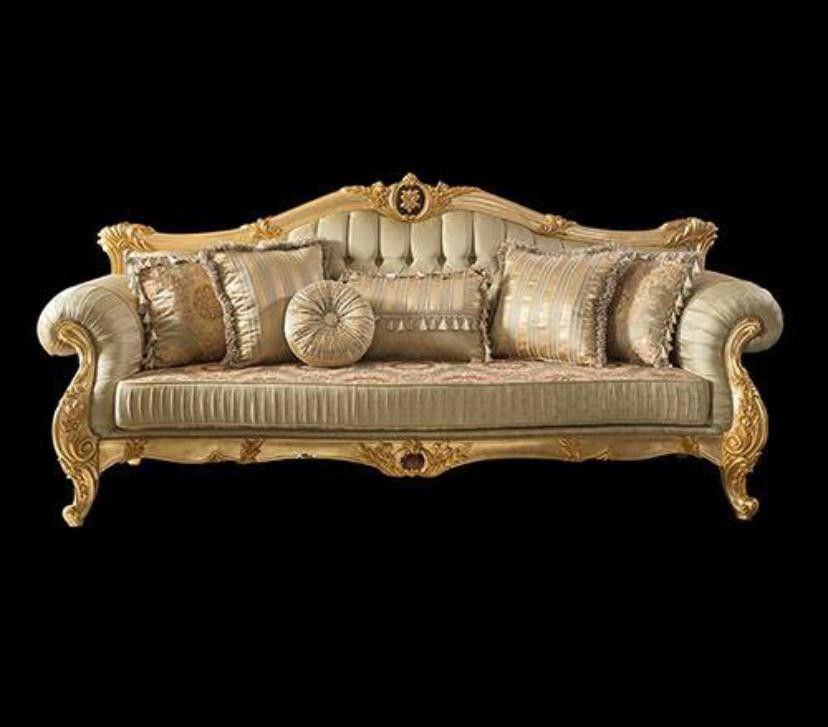 Luxury Classic Sofa