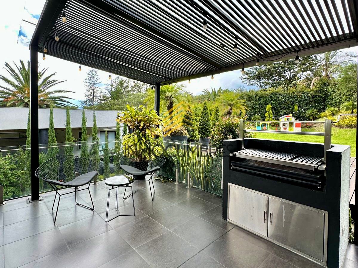 Casa de lujo en venta, Nayon