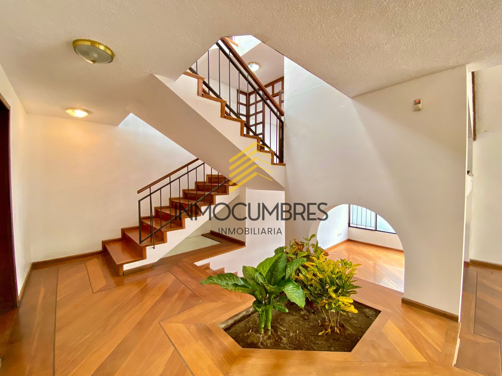 Casa en venta, Urbanización El Condado 