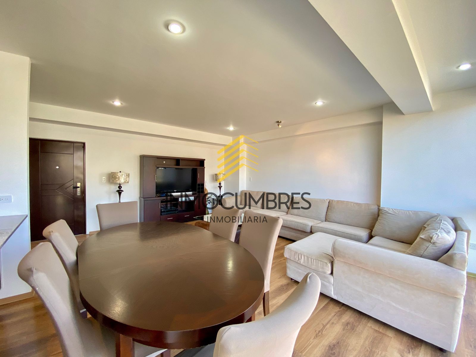 Penthouse en venta, Lomas De Monteserrín 