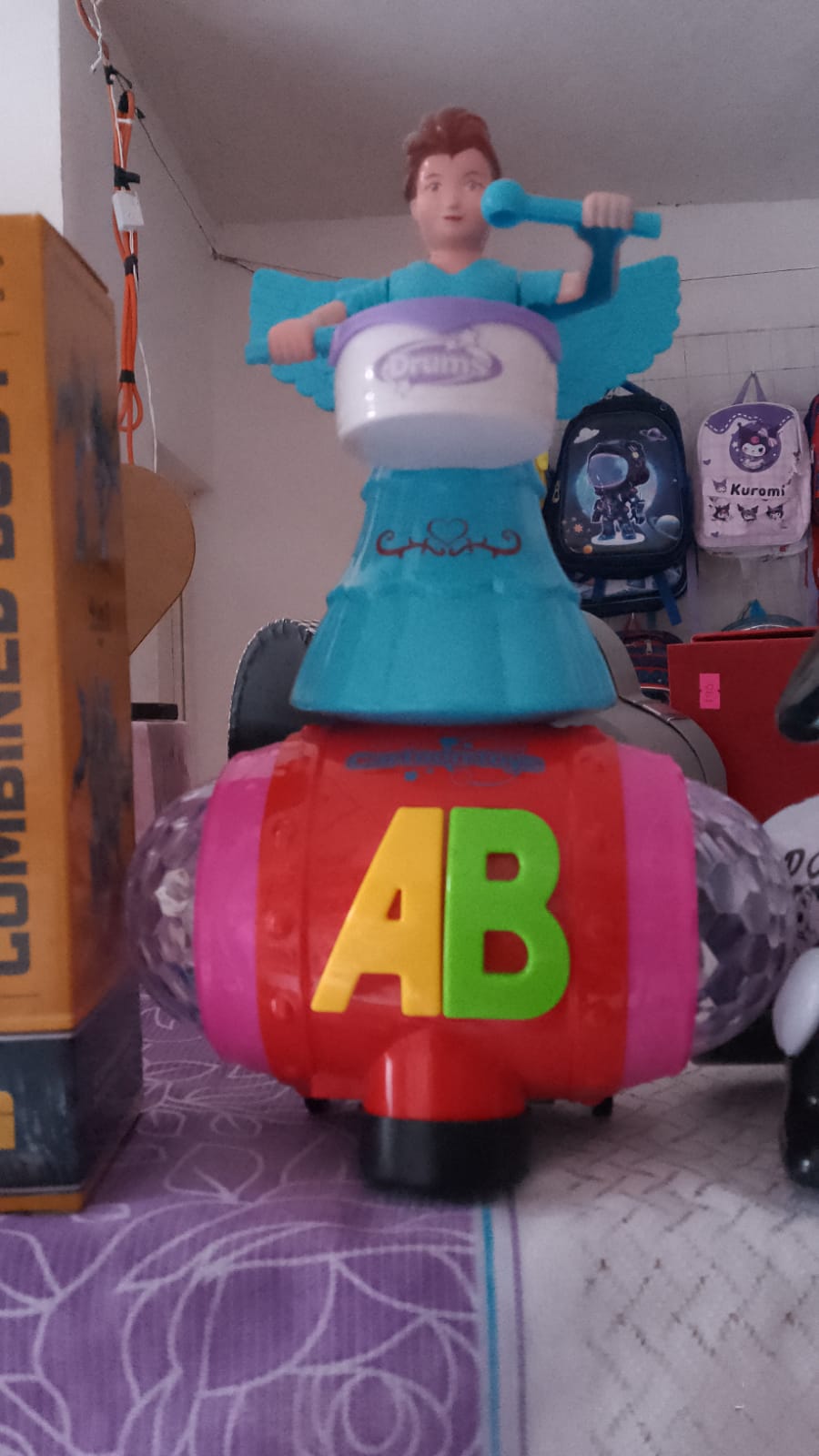 Juguete educativo con letras AB