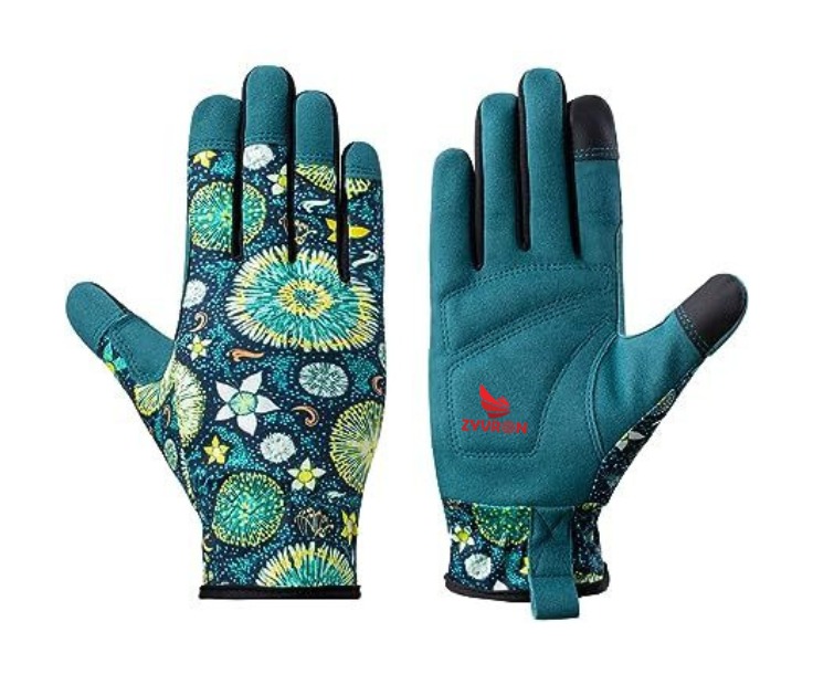 Patterned Winter Gloves