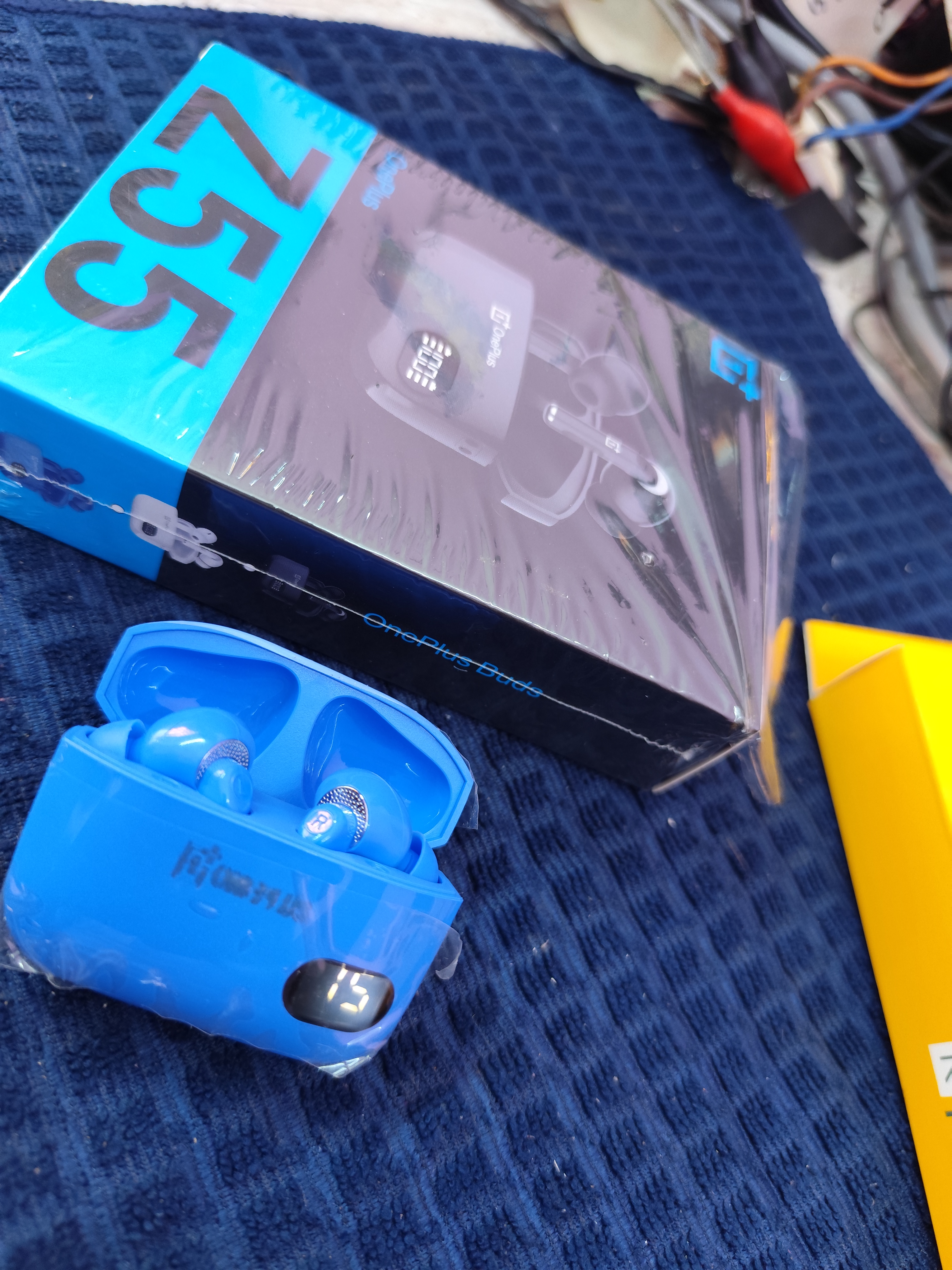 One plus Airpod