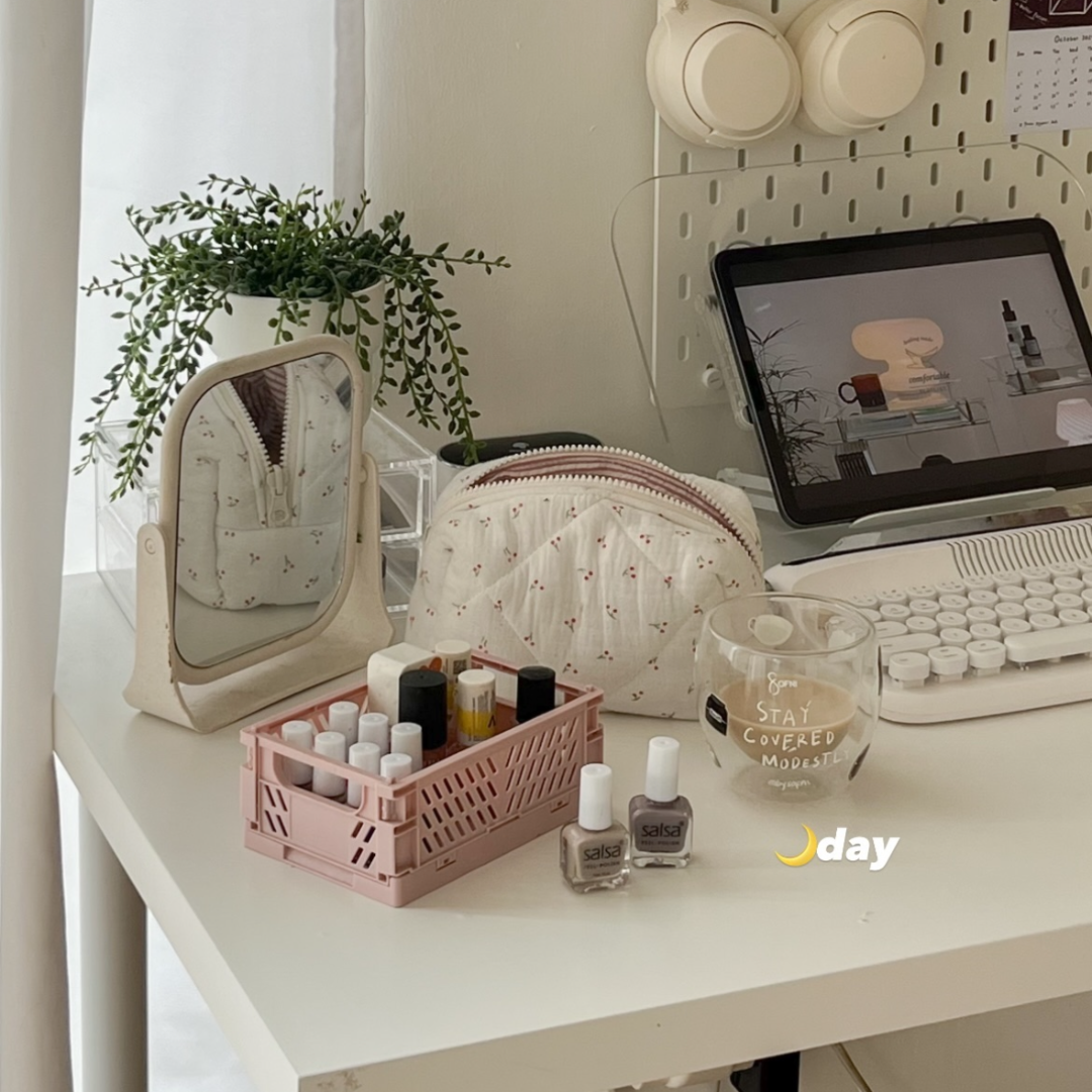 Ceri Ceri - Darling Quilted Makeup Pouch