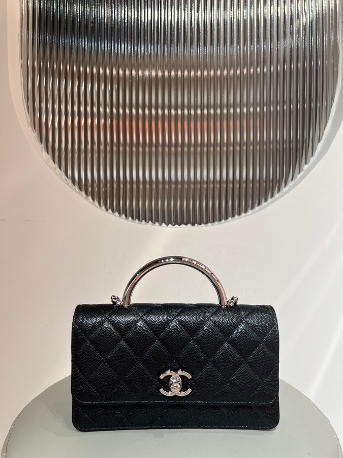 샤넬 25 아코디언 백