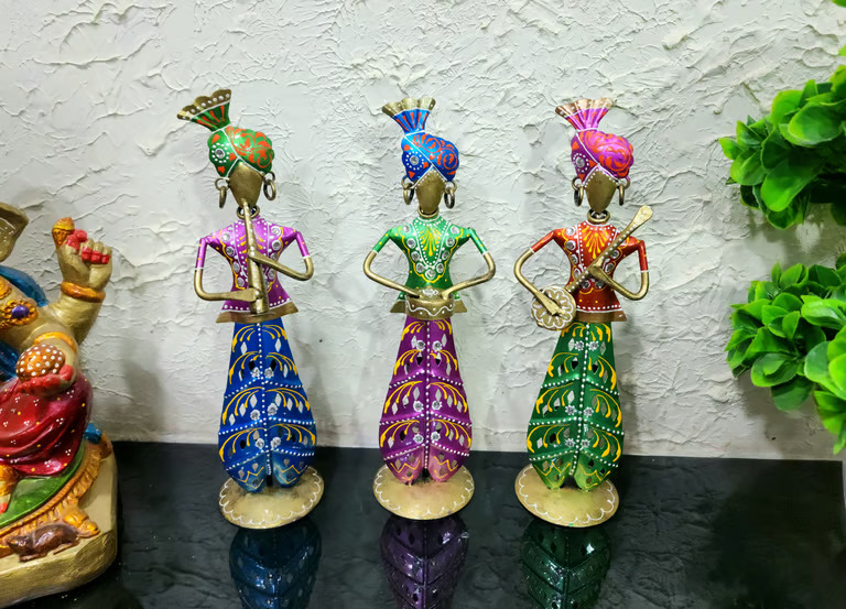 Decorative Multicolour Panjabi Doll Stand s/3 Tea Light