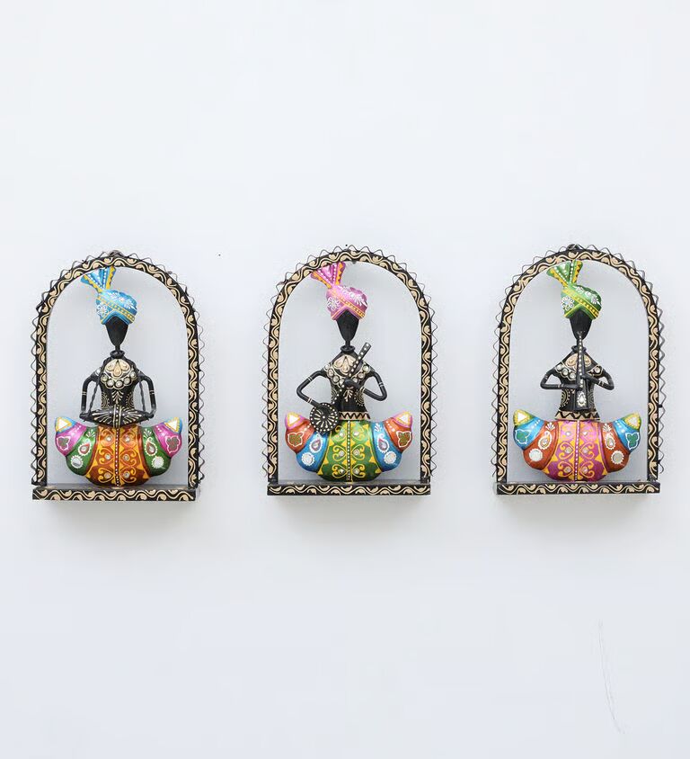 Decorative Safa Doll S /3 Multicolour Metal Wall Art