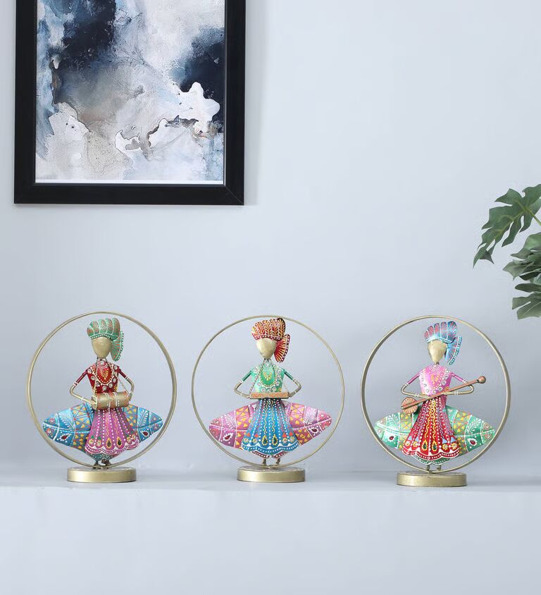 Punjabi Ring S/3 Multicolour Metal Figurines