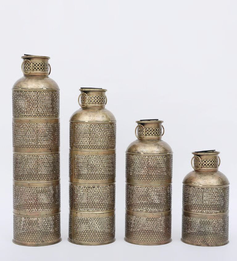 Decorative Pot Set of 4 Multicolour Metal Table Tea Light Holder 