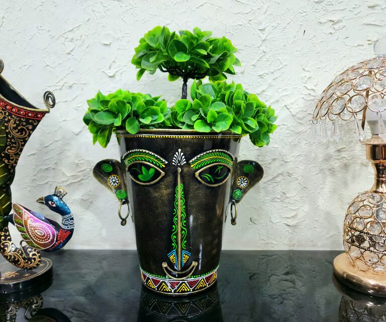 Decorative Multicolour face basket  wase