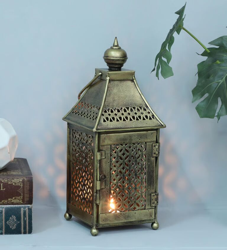 Decorative Laltin Gold Metal Table Tea Light Holder