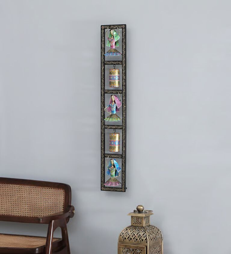 Kal Baliya Vertical Multicolor Iron Wall Art