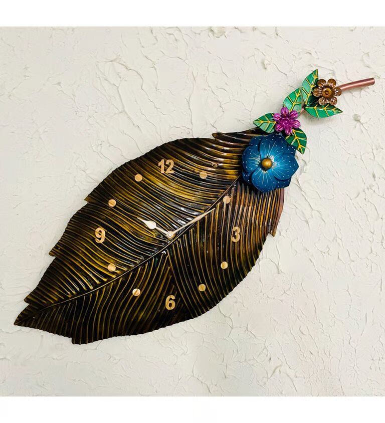 Multicolor Iron Peacock Traditional Wall Clock